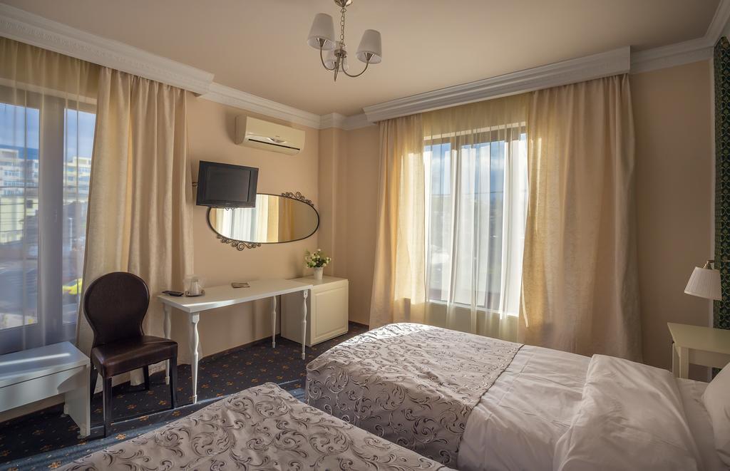 Hotel Eden Iasi Kamer foto